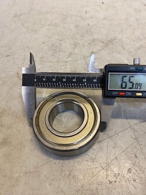 NSK Bearings 62/32ZZ Single Row Ball Bearings Rubber Sealed 32x65x17 mm