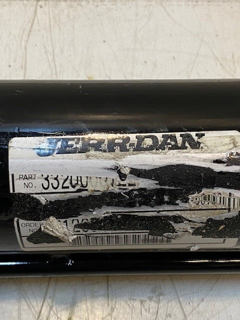 JerrDan 3320000113 Hydraulic Bed Tilt Cylinder 31-1/4" Long 31mm Bore