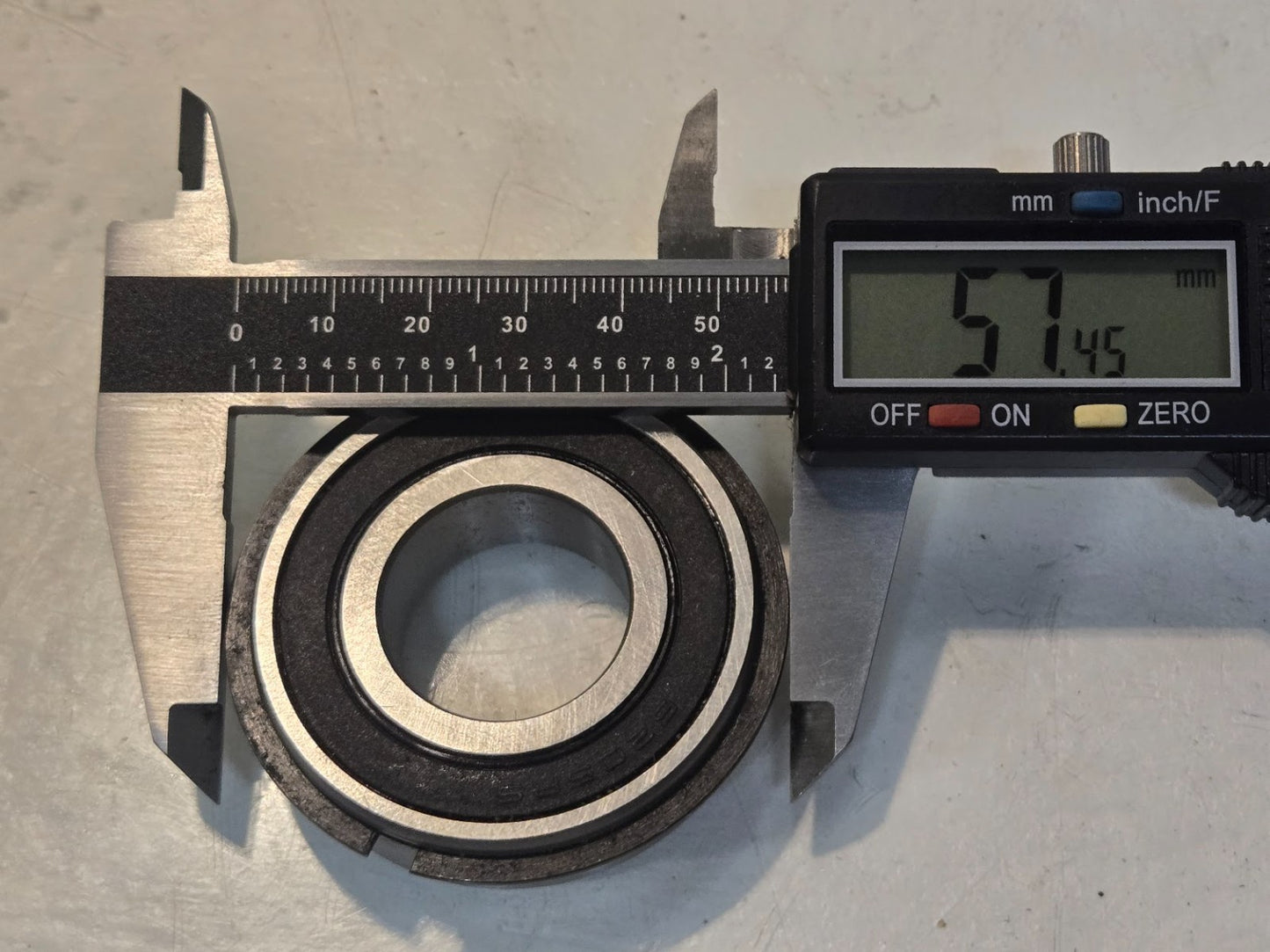 4 Quantity of Snap Ring Bearings 6205RS | 52 mm OD x 25 mm Bore (4 Quantity)