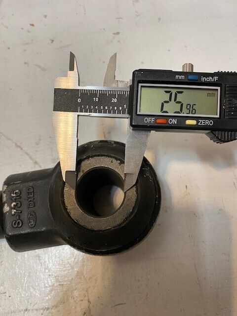 Steering Tie Rod End Bar S-7316 D1ED 32" Long 26mm Bore 32mm Thread End 32mm OD