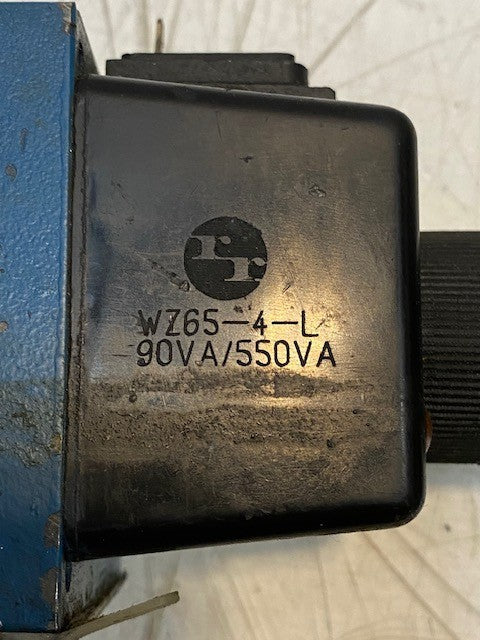 Rexroth 4WE10D31/CW110NZ4 Direct Operated Directional Spool Valve WZ65-4-L