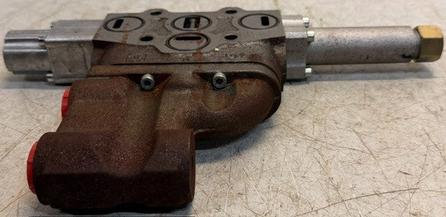 Hydraulic Remote Valve 4519 Tractor Hydraulic System Control Assembly Unit