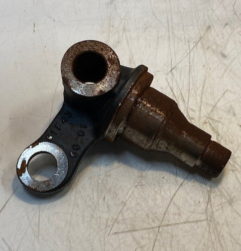 Right Steering Knuckle 91F43-00201 | 7" Long 3-1/8" Thick 30mm Bore 30mm Thread