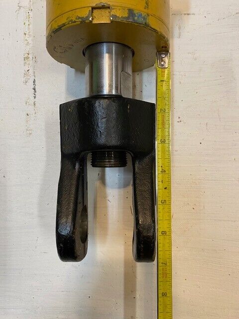 Hydraulic Cylinder, Yellow, 24-1/2" Long 4" OD 35mm Bore