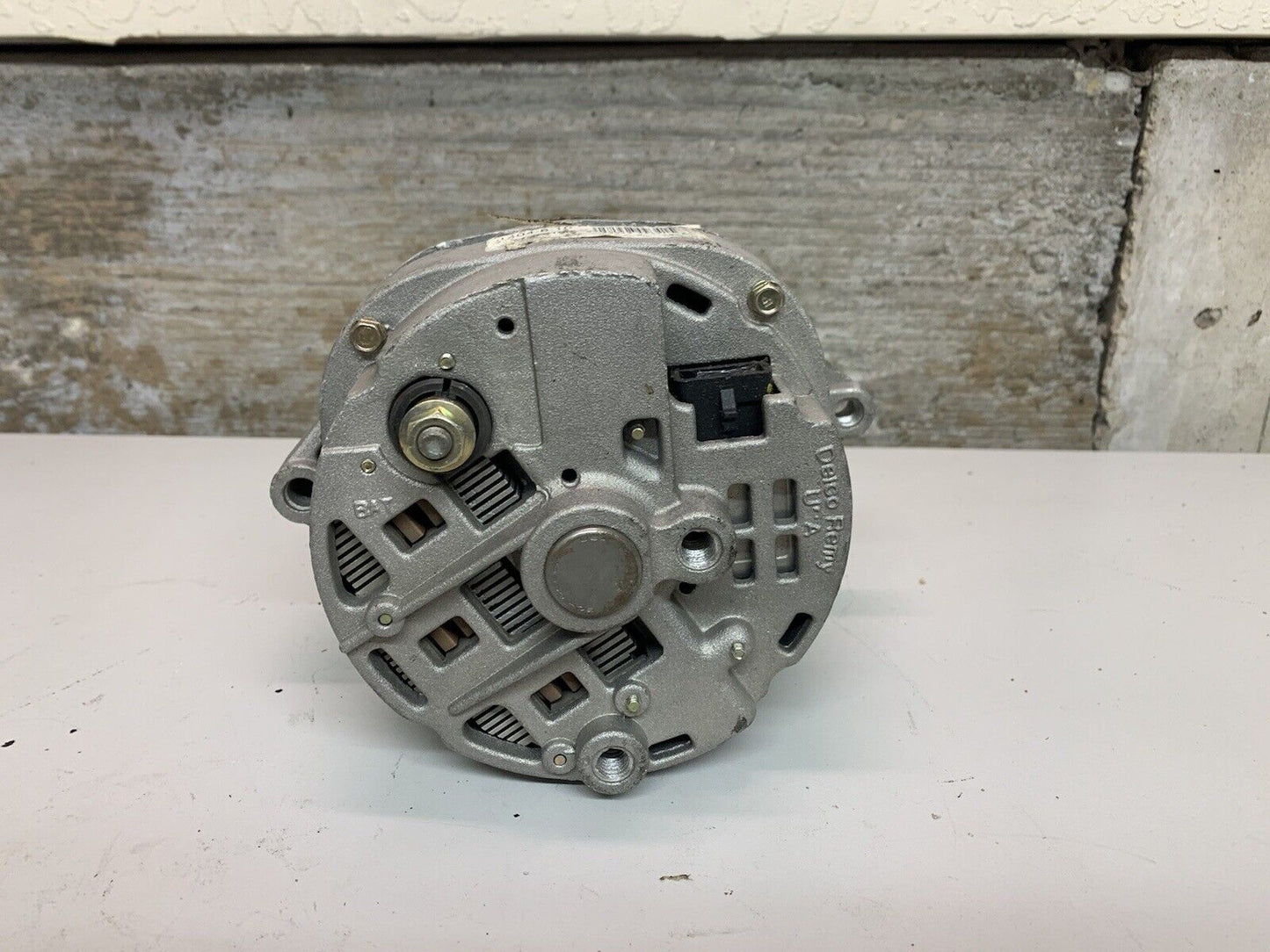 Quality Built 8127610 Alternator SLIGHTLY DAMAGED