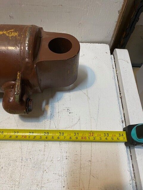 Hydraulic Cylinder 31" Long 4-1/2" Dia. 38mm Bore