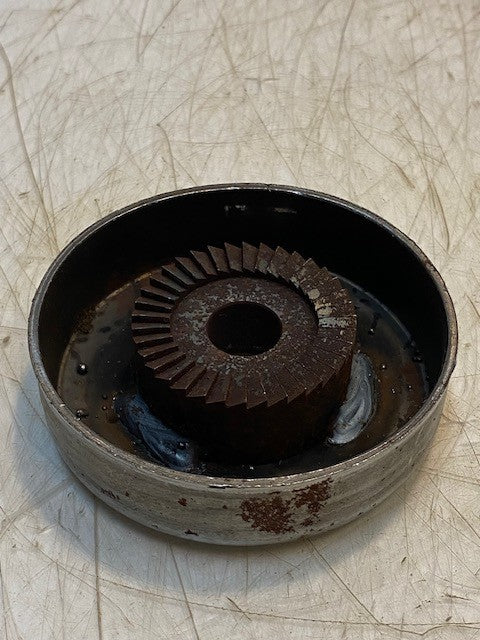 Holdown Brake Drum with Gear Assembly SE88785N | 8-8785N