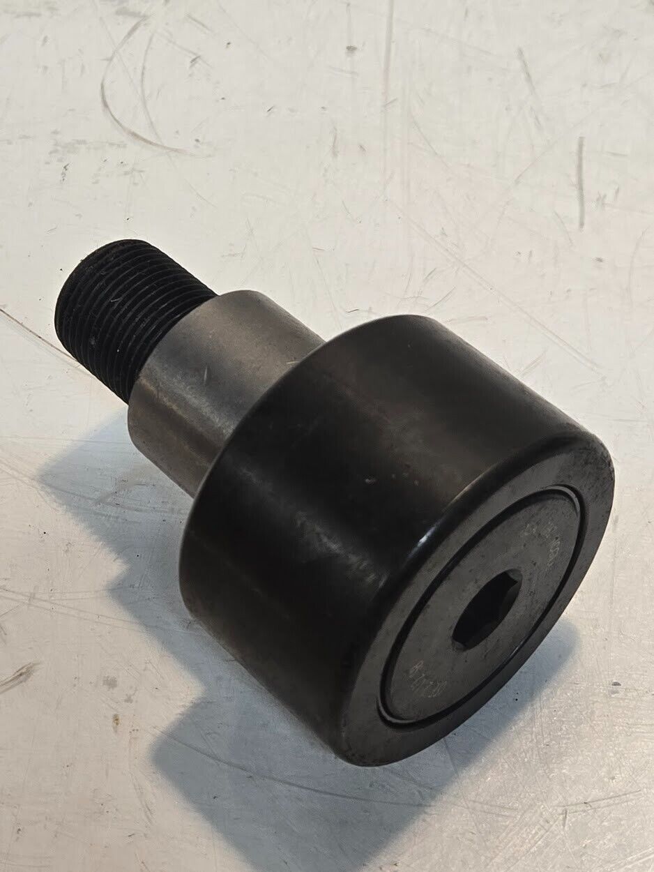 McGill Cam Follower Bearing CFE 2 1/2 SB | 0H7 | 2-1/2" Diameter 1"-14 Stud