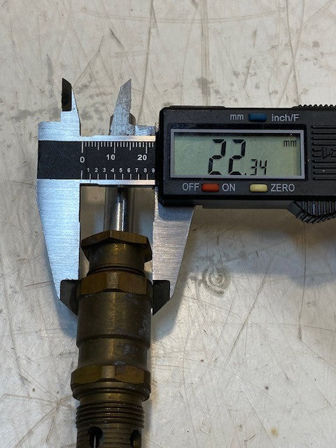 P&M Cat. No. 06015 Harcraft Old Style Century & LA Cresta Diverter Stem