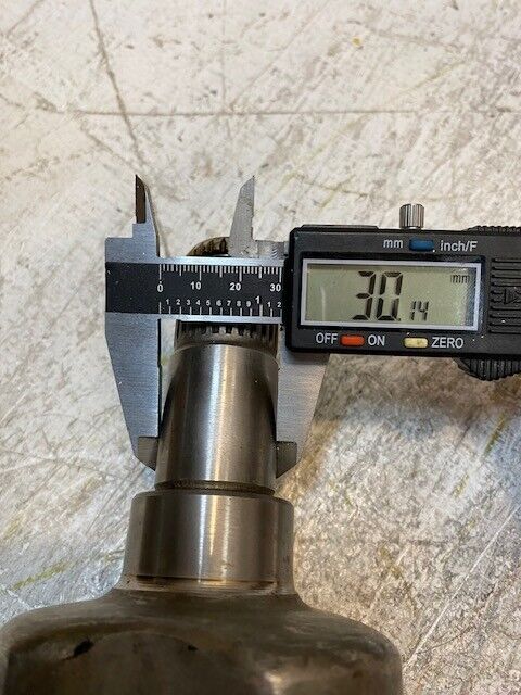 Axle Shaft 3-1/2" 26-Spline Shaft 22mm End 27-Spline 29mm End P04578023AA