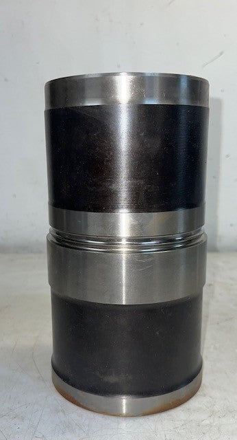 Cummins Engine Piston 3923163 OEM Replacement With Cylinder Liner Heavy Duty