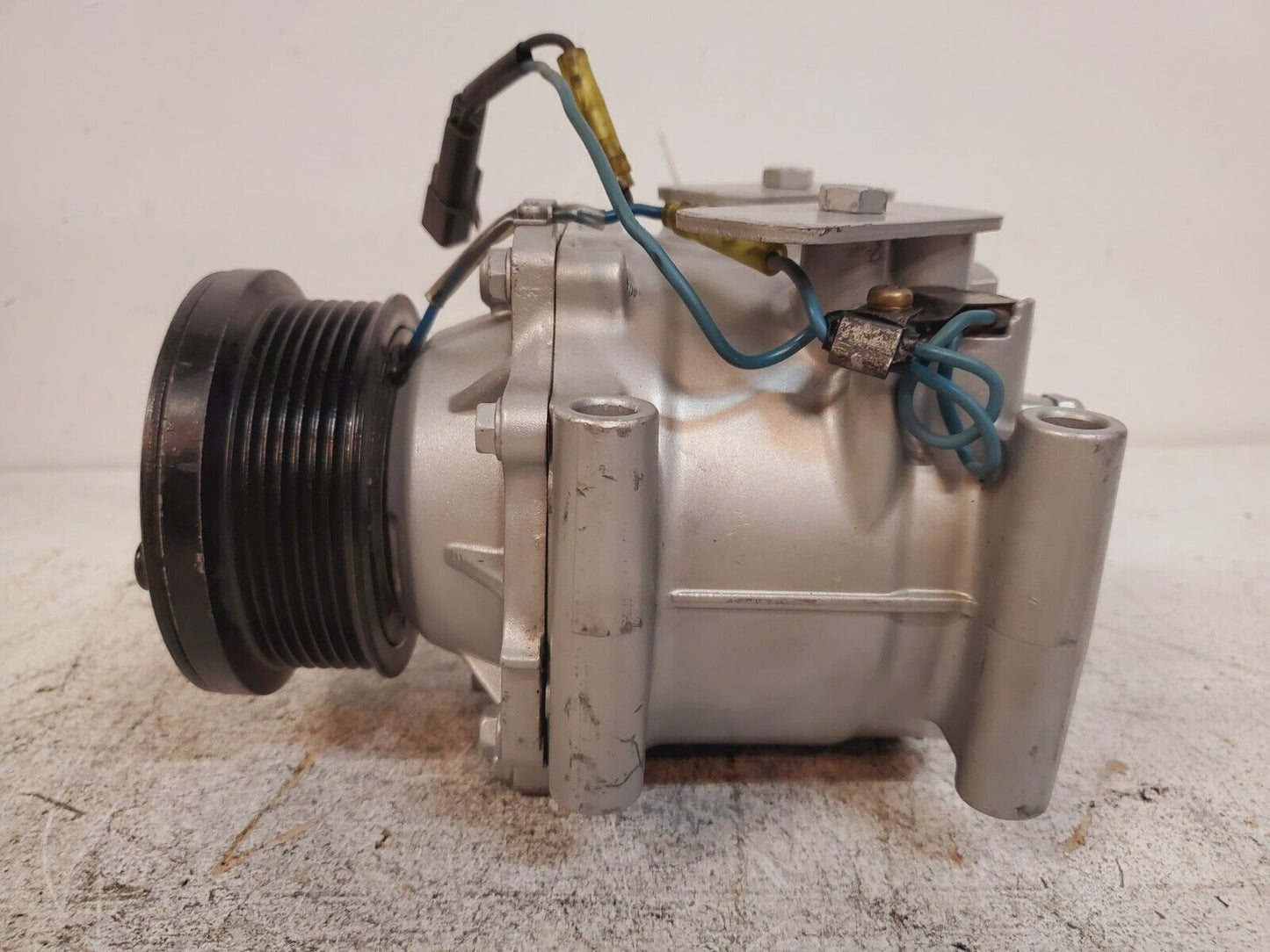 A/C Compressor 843201 | 1111 YY | 105H | I05H