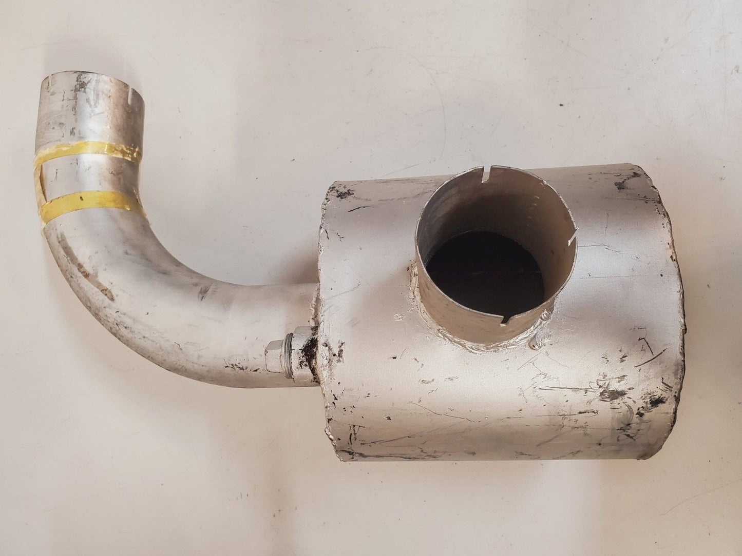 Exhaust Muffler DLA700-86-M-2721 | 2992007317937