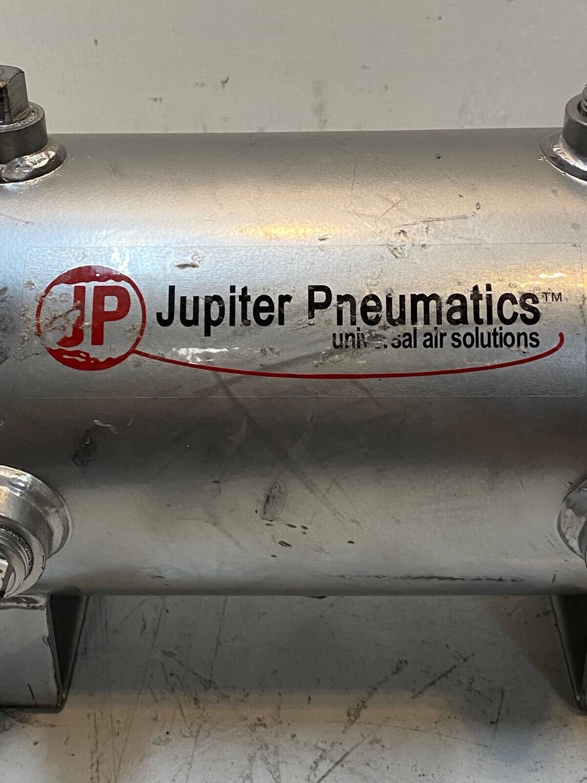 Jupiter Pneumatics Universal Air Solutions Tank Max Pressure 200Psi 18" Long