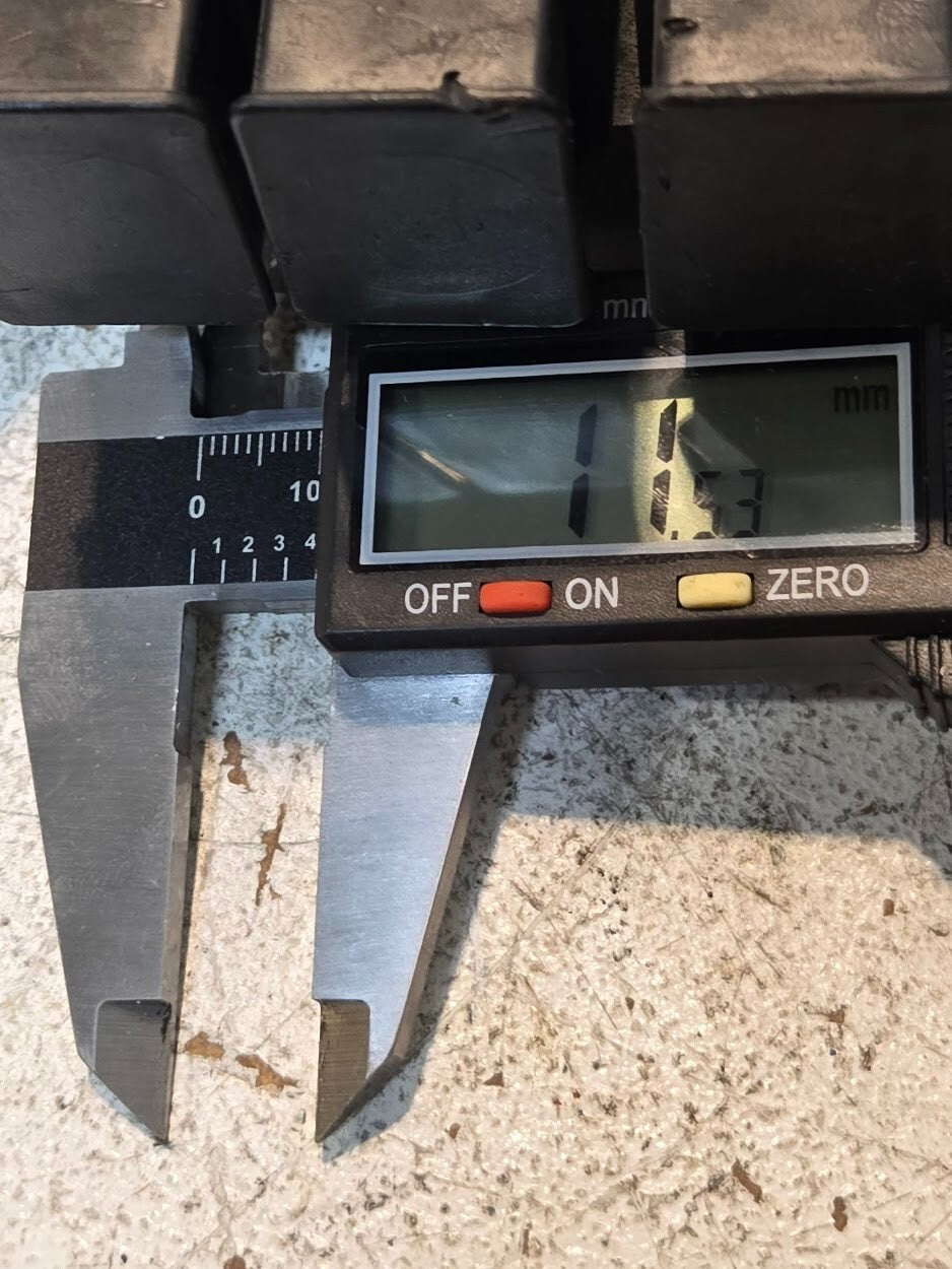 CFA Manifold Block and Solenoids 95-211N205-41 | 1/4" Pipe | 203 PSI | 24VAC 5W