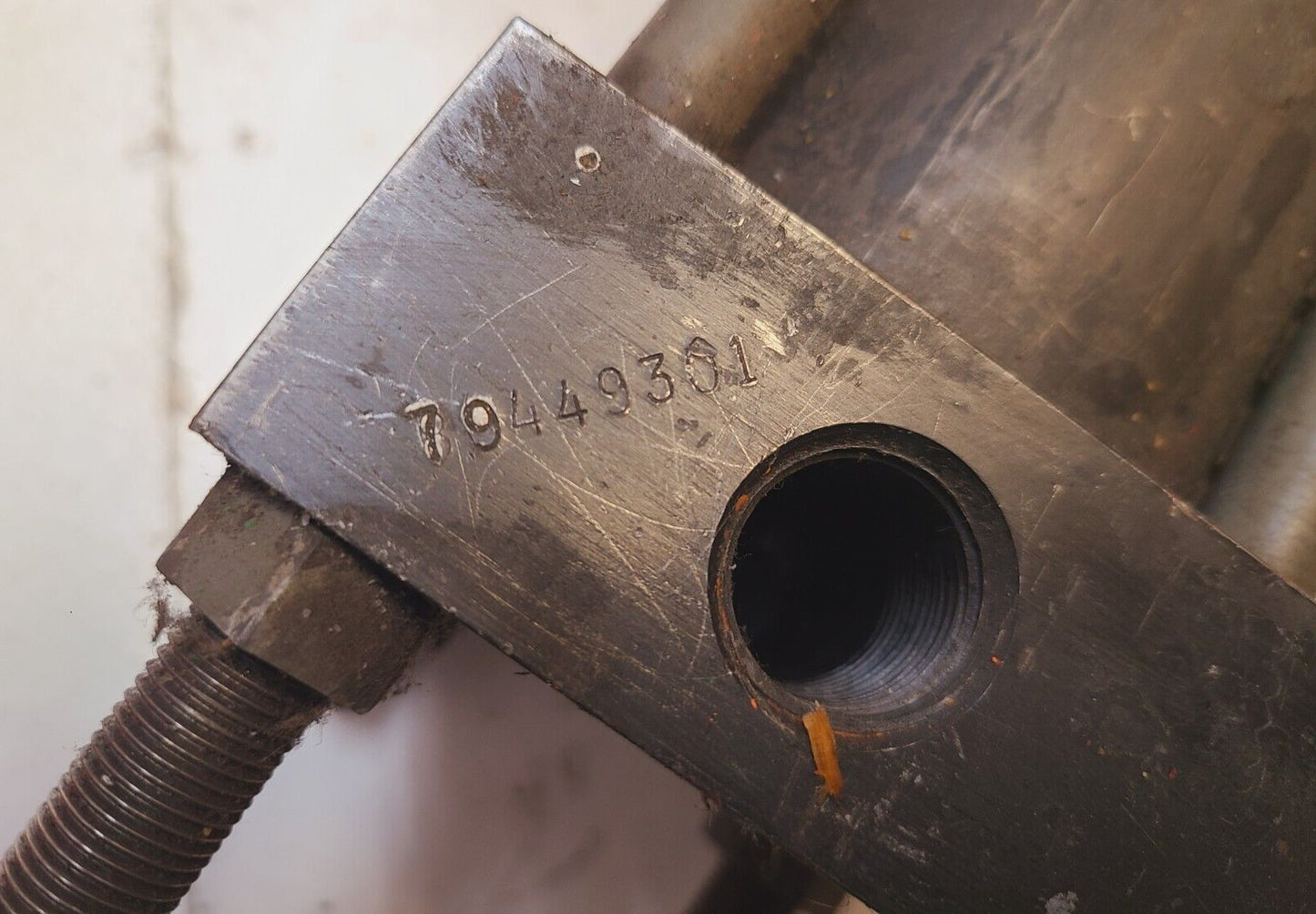 Hydraulic Cylinder 79449301 | 3000 PSI