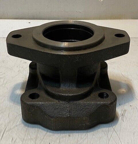 Series Shaft End Cover RB1685 | 72mm Bore 6-3/4" L 6-1/4" W 3-1/4" H