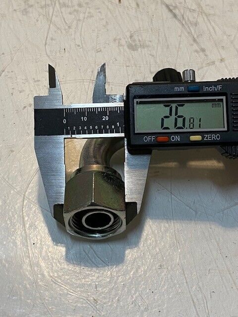 6 Quantity of Hose Fittings 12mm ID Top 12mm ID Bottom 31mm OD (6 Quantity)