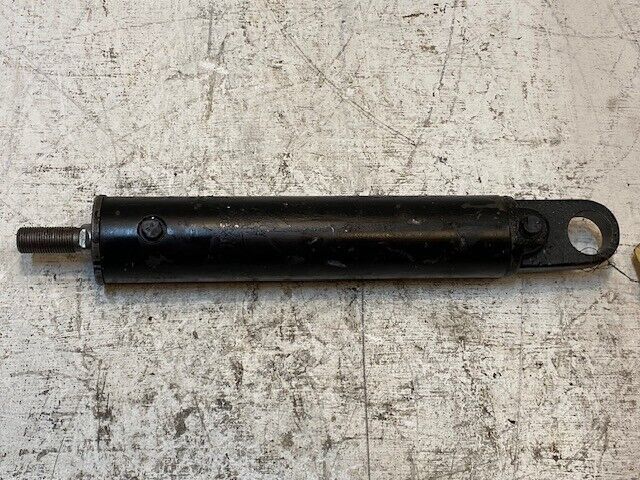 Hydraulic Cylinder 540-047/100 14" Long 51mm OD 26mm Bore 15mm Thread