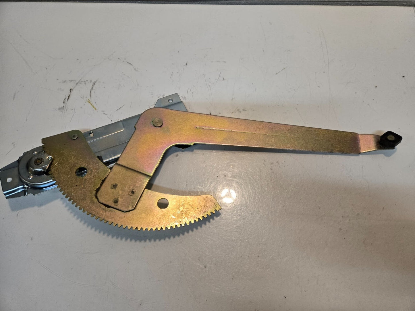 Ford Window Regulator E7TZ-1523200A | T089R for 80-91 Bronco and Pickup