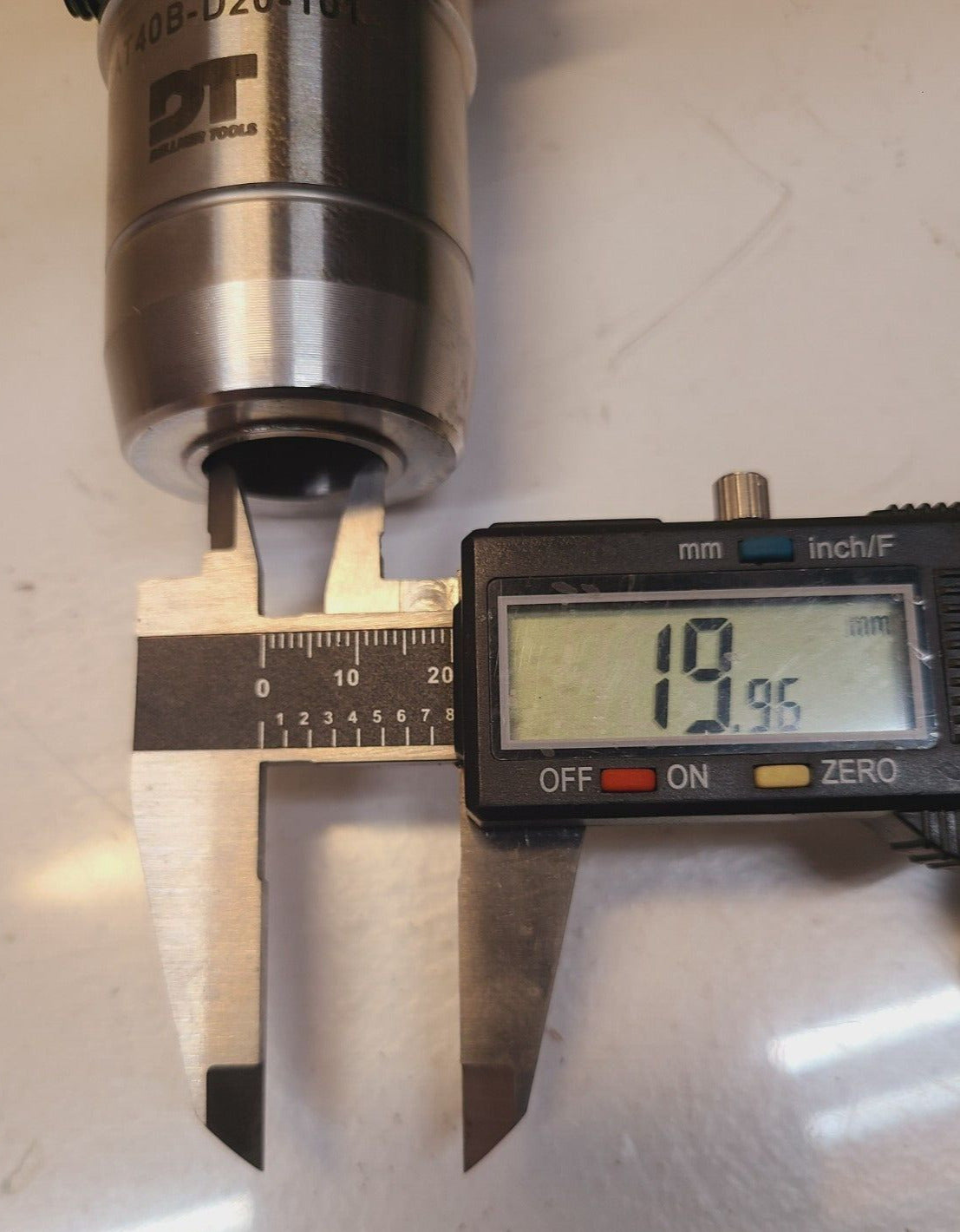 Dellner Tools DT Hydraulic End Mill Holder CAT40B-D20-101 | AG029