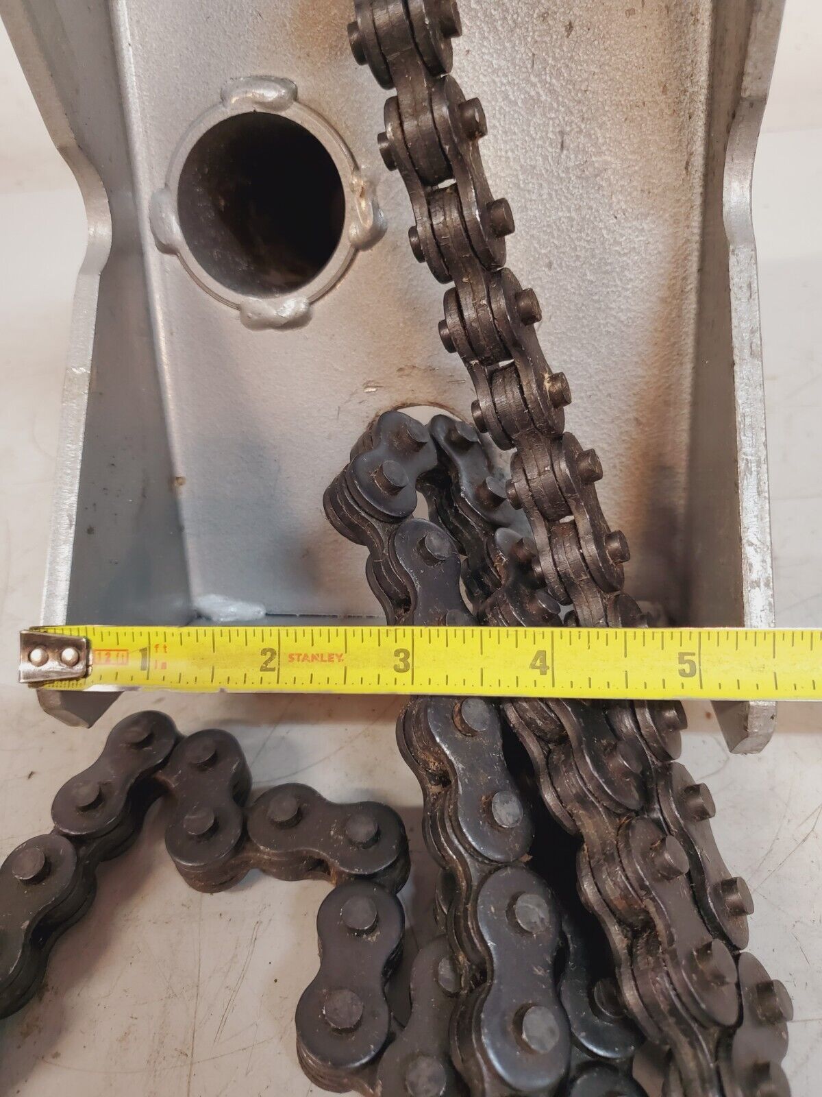 Fein Large Pipe Clamp Chain 8" x 5.5" x 10-1/4"