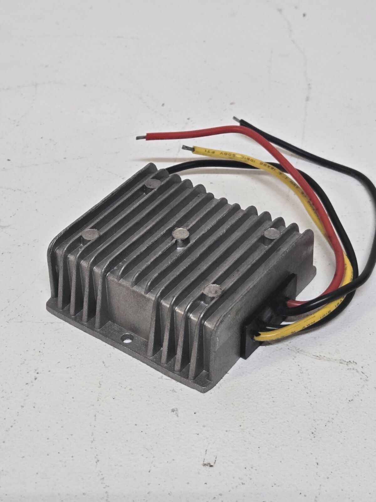 3 Quantity of 120 W DC-DC Converters 48V-12V 10 A | 100620-5009-15 (3 Quantity)