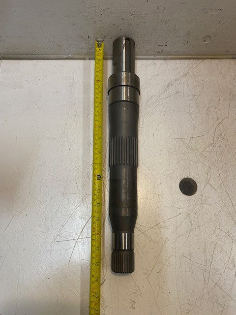 Hydrostatic Pump Shaft 32-Spline 18-1/2" Long 42mm End 70mm OD 51mm End