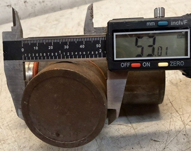 Cross Universal Joint 2-117-205-005 Driveline Power Transmission Component