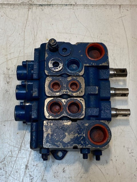 Hydraulic Directional Control Valve for CAT Lift Trucks L08S97CM | L120597