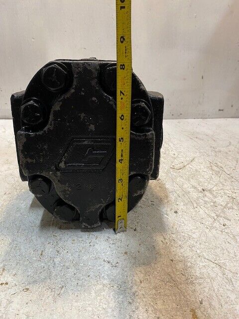 Hydraulic Gear Motor Pump YA1603 2-1/4" 32mm Shaft 14mm Holes