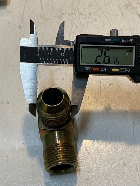 9 Quantity of 90 Degree Elbow Hydraulic Fittings 26mm Thread 17mm ID 15mm Nipple