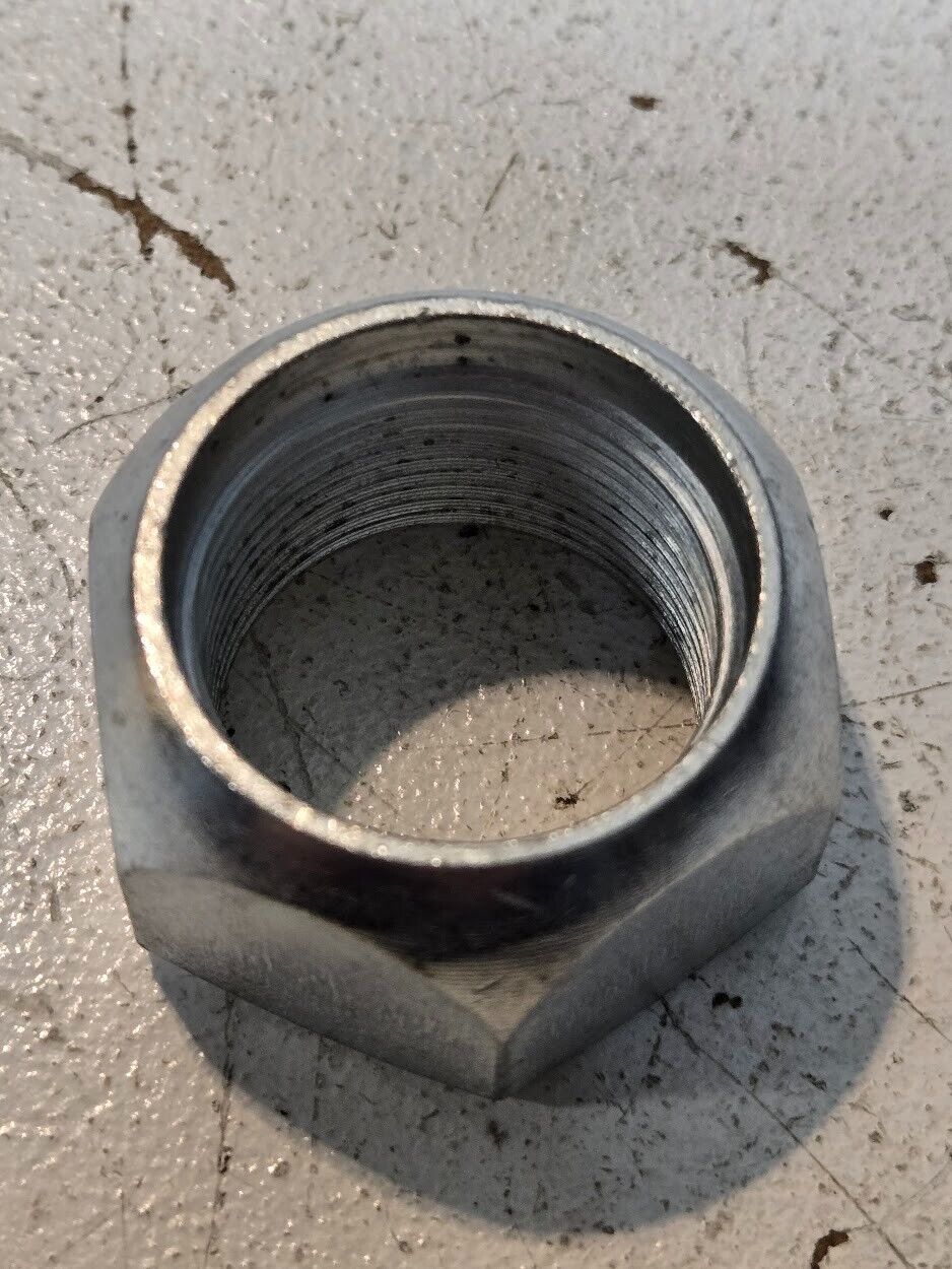 25 Quantity of BWP M-126 Outer Budd Nuts RH 688113001260 (25 Quantity)