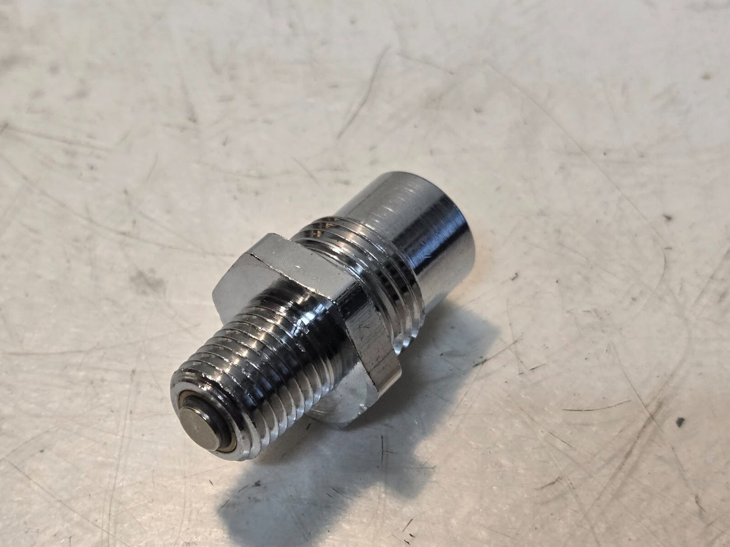 10 Quantity of Bay Corporation 1221-4DV DISS DV Adaptor 1/4" Male NPT (10 Qty)