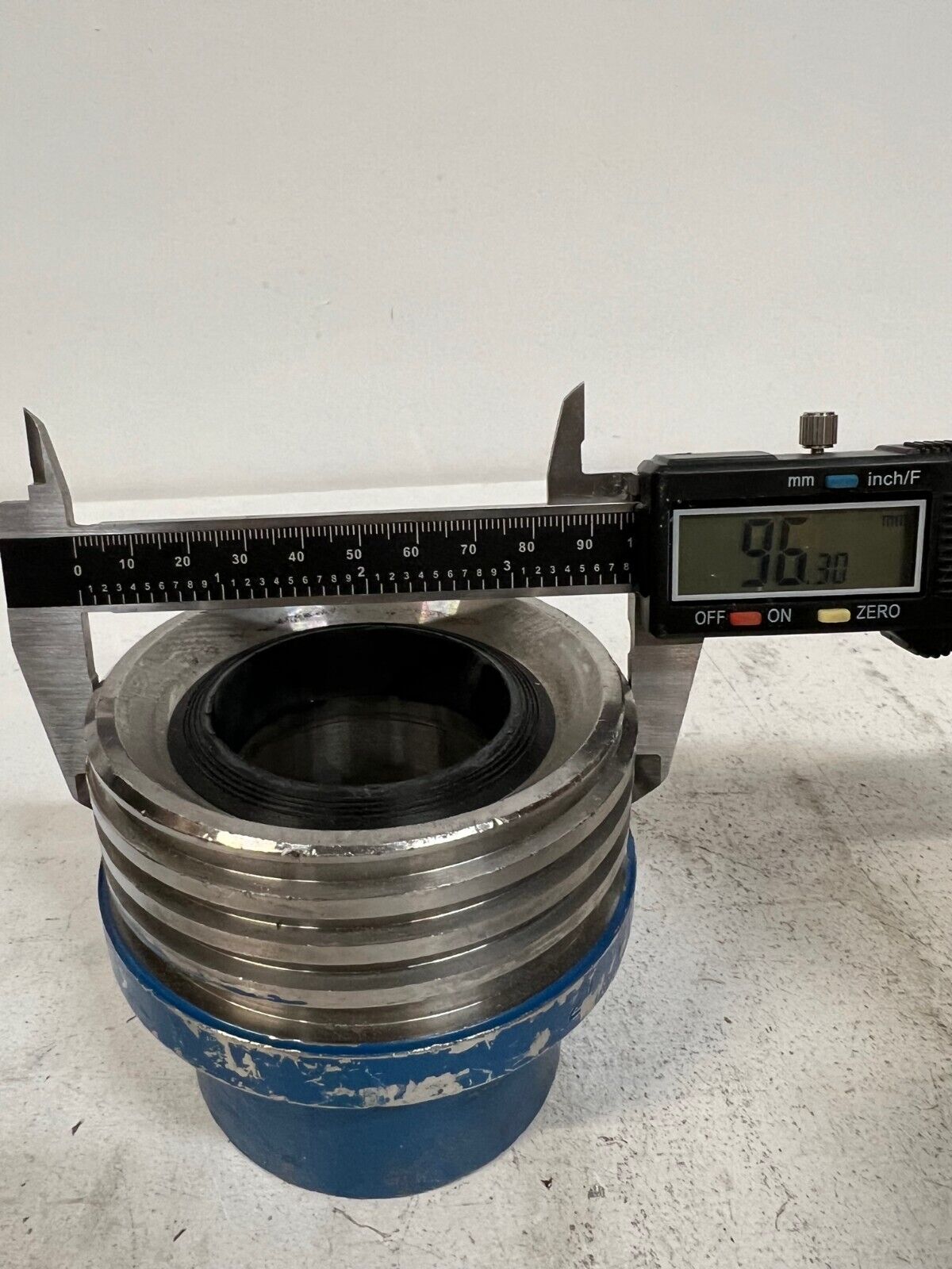Hammer Union 2  FIG 1002 Small OD 77.14mm | Large OD 96.3mm ONLY PICTURED ITEM