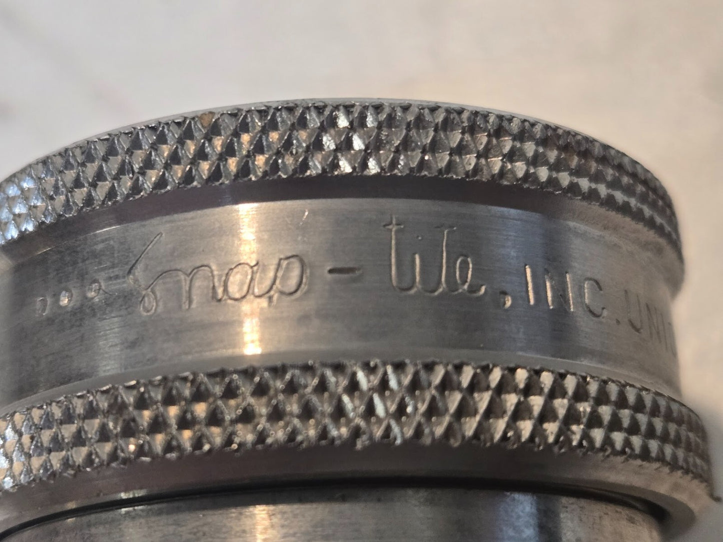 Snap-Tite SPHC-16 1" Female Quick Coupler | SMCH-16 | Stainless Steel | 1" FPT