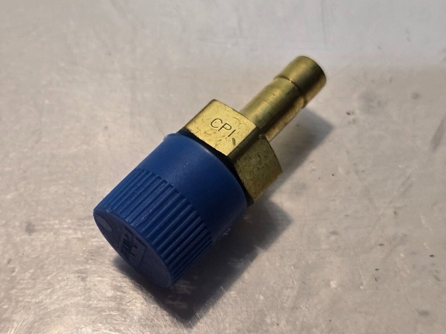 12 Quantity of Parker 4-4 T2HF-B 1/4" CPI Tube Fittings 1/4" Comp x Tube (9 Qty)