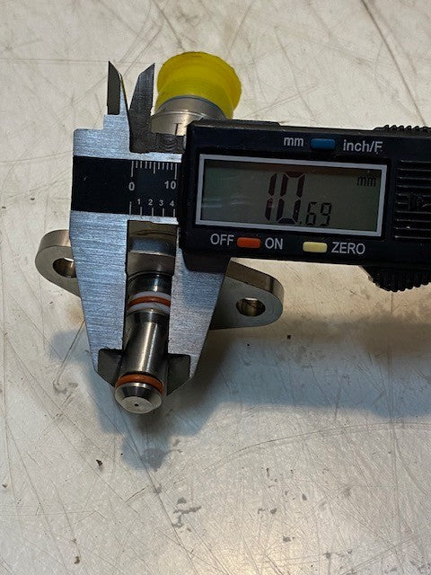 Delta P Fuel Filter Sensors J135 | HIRELCO 34222 | GUL1016P