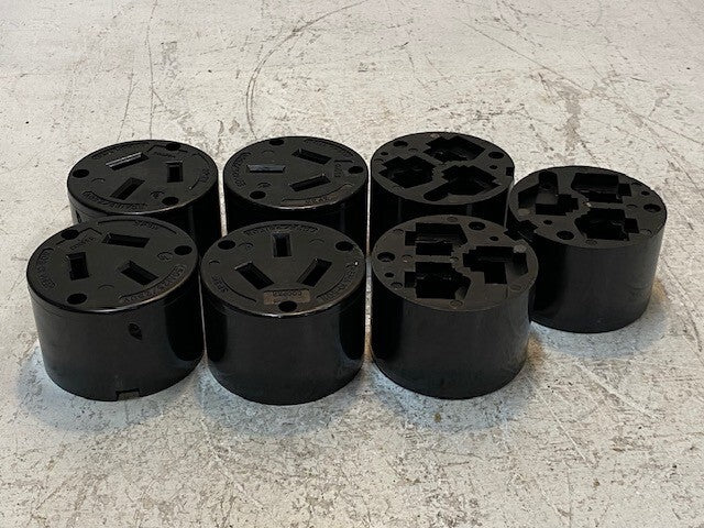 7 Quantity of Cooper Nema 10-50R | 3P3W | 50A125/250V 67mm OD 45mm Thick (7 Qty)