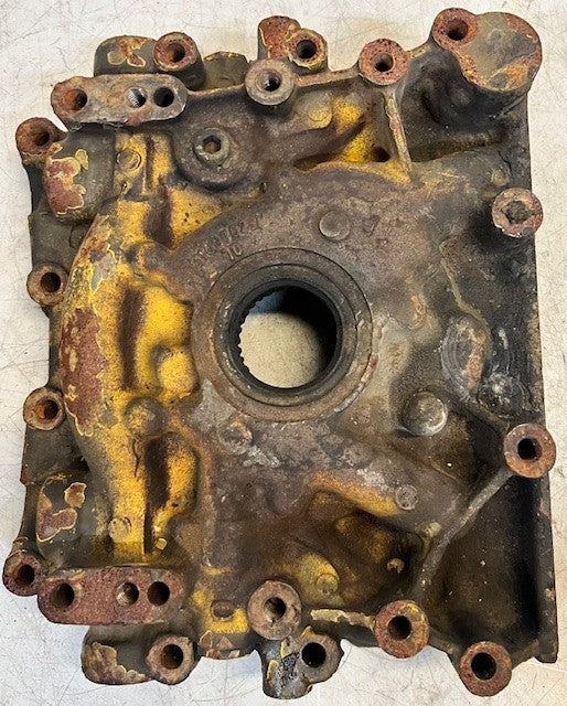 Engine Oil Pump Housing Cover 510S702M For Diesel Engines Heavy Duty Replacement