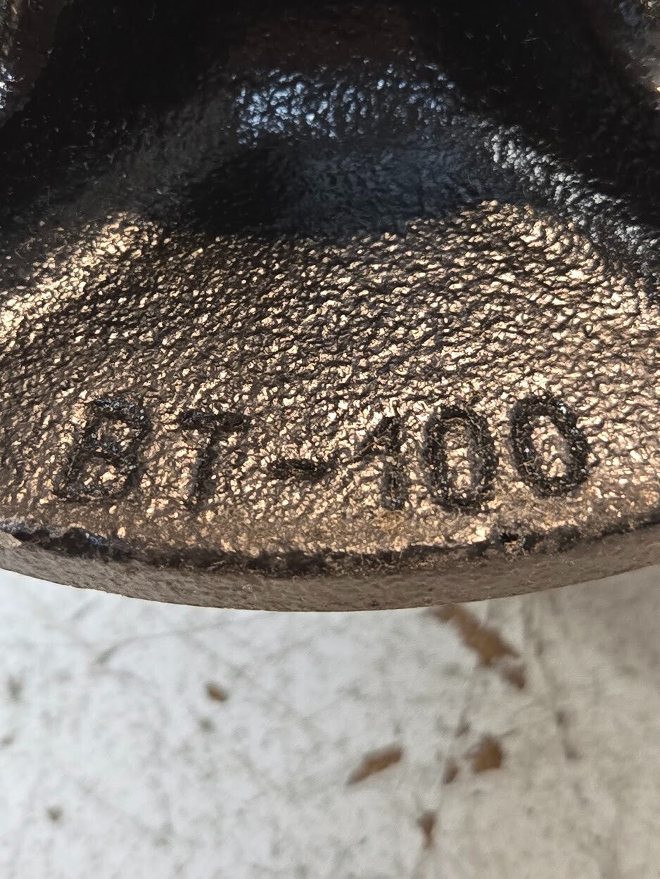 Trailer Hub BT-100 4x4" Bolt Pattern