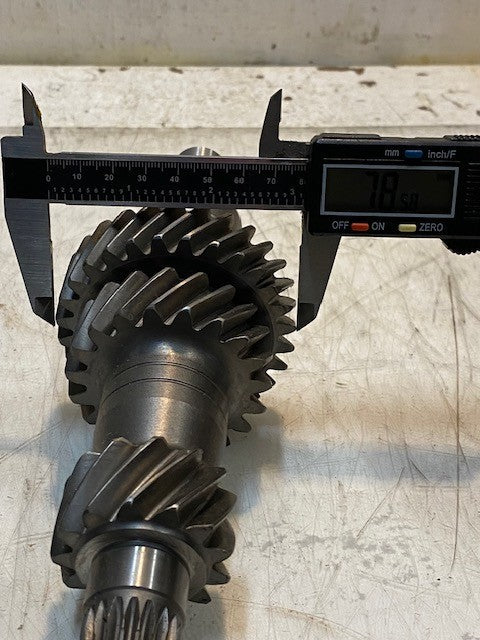 Transmission Input Shaft 12-1/2" Long 28-Teeth 19-Teeth 13-Teeth 20mm End