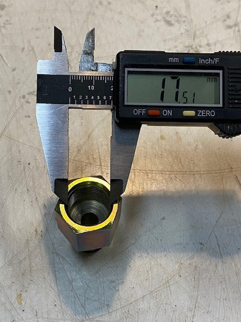 4 Quantity of Salami Nipplo US5 COD 323312002 Hydraulic Adapter Fittings (4 Qty)