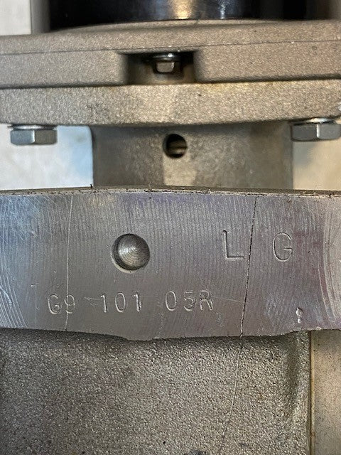 Worm Gear Motor G910105R | 16mm 1-3/4" Shaft 13" Long