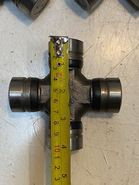 3 Quantity of USA P 351 Universal Joints 4" Wide 35mm End (3 Quantity)