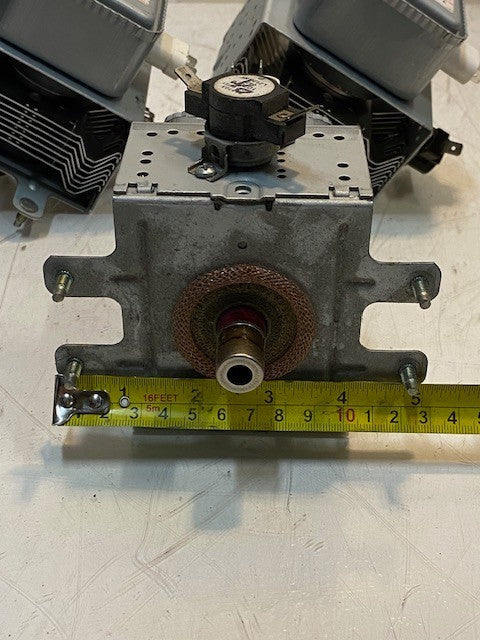 3 Quantity of Toshiba 2M248J(TU) 4019 11 31 Microwave Magnetrons (3 Quantity)