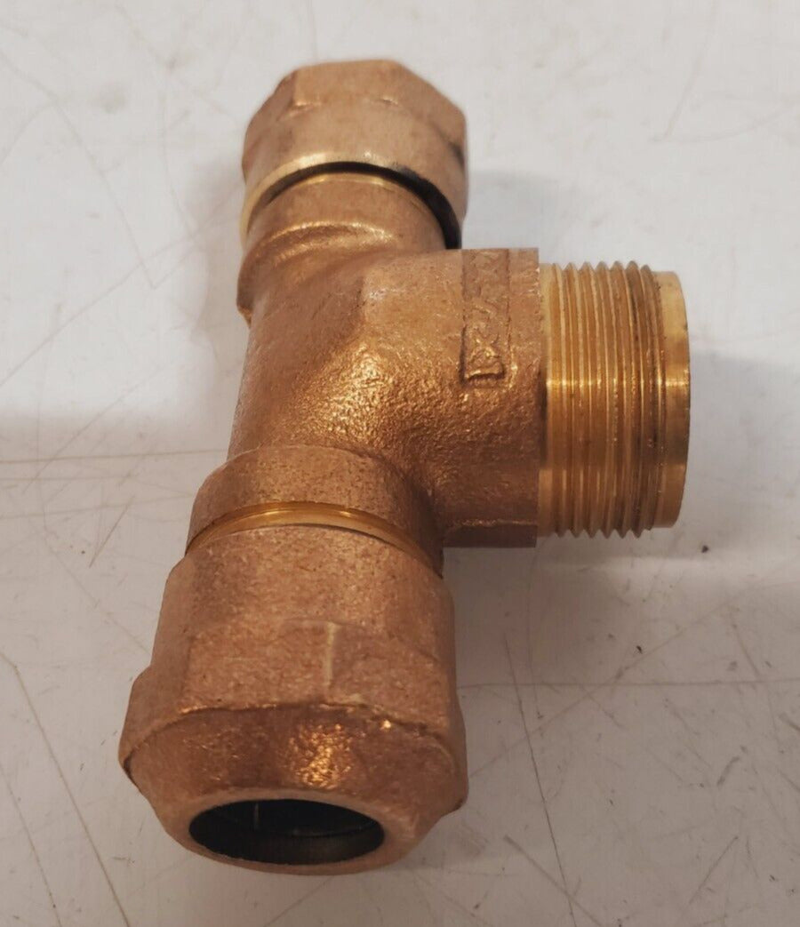 2 Qty. of Mueller Brass Service Tee 110 CTS Ends 3/4 x 3/4 x 1 | H-15381 (2 Qty)