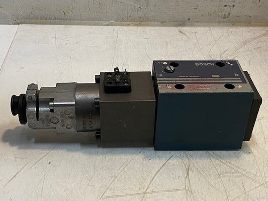 Bosch 0811403001 Hydraulic Proportional Flow Control Valve 1837001206, 02557