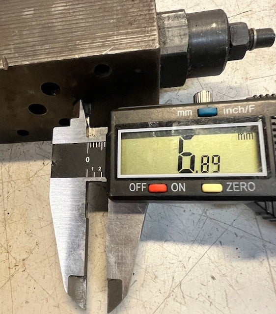 Eaton Vickers DGMFN-3-X-A2W-B2W-41 Flow Control Hydraulic Valve Replacement