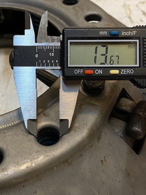 Clutch Pressure Plate 10945148 | 2520-00-0801-6584